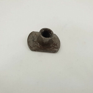 Hitsausmutteri M8 kuva