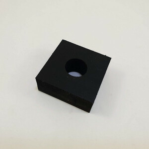 Gummidyna främre chassifäste image