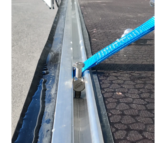 UL300257 Ekeri sidotus kuva